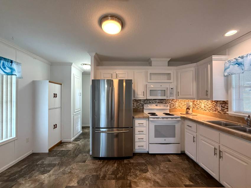 3 Date Ave a Bradenton, FL Mobile or Manufactured Home for Sale